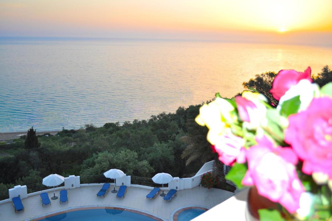 Beautiful Holiday Apartments Maria With Amazing Pool - Agios Gordios Beach Zewnętrze zdjęcie